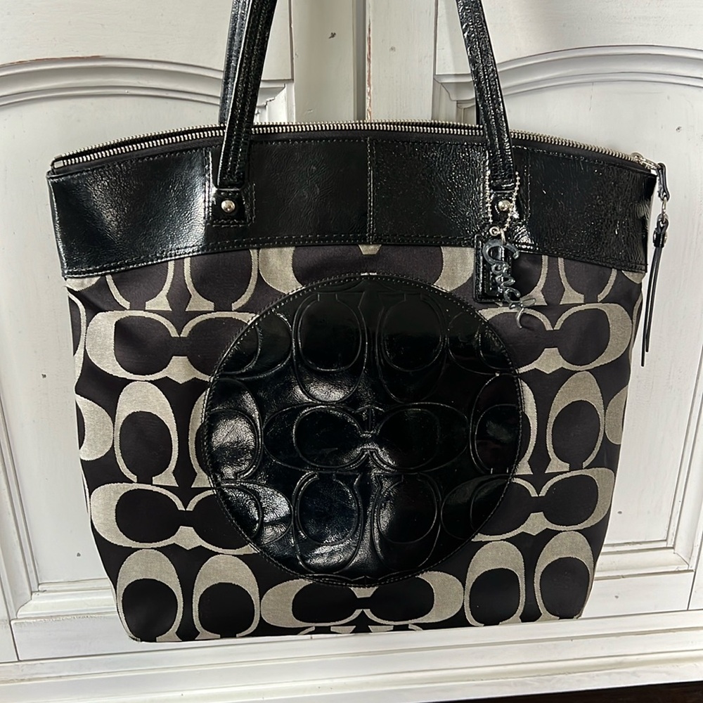 Cute COACH SHOULDER BAG 🌸